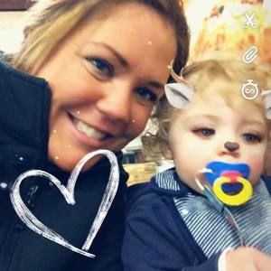 Meet your Posher, Kelli